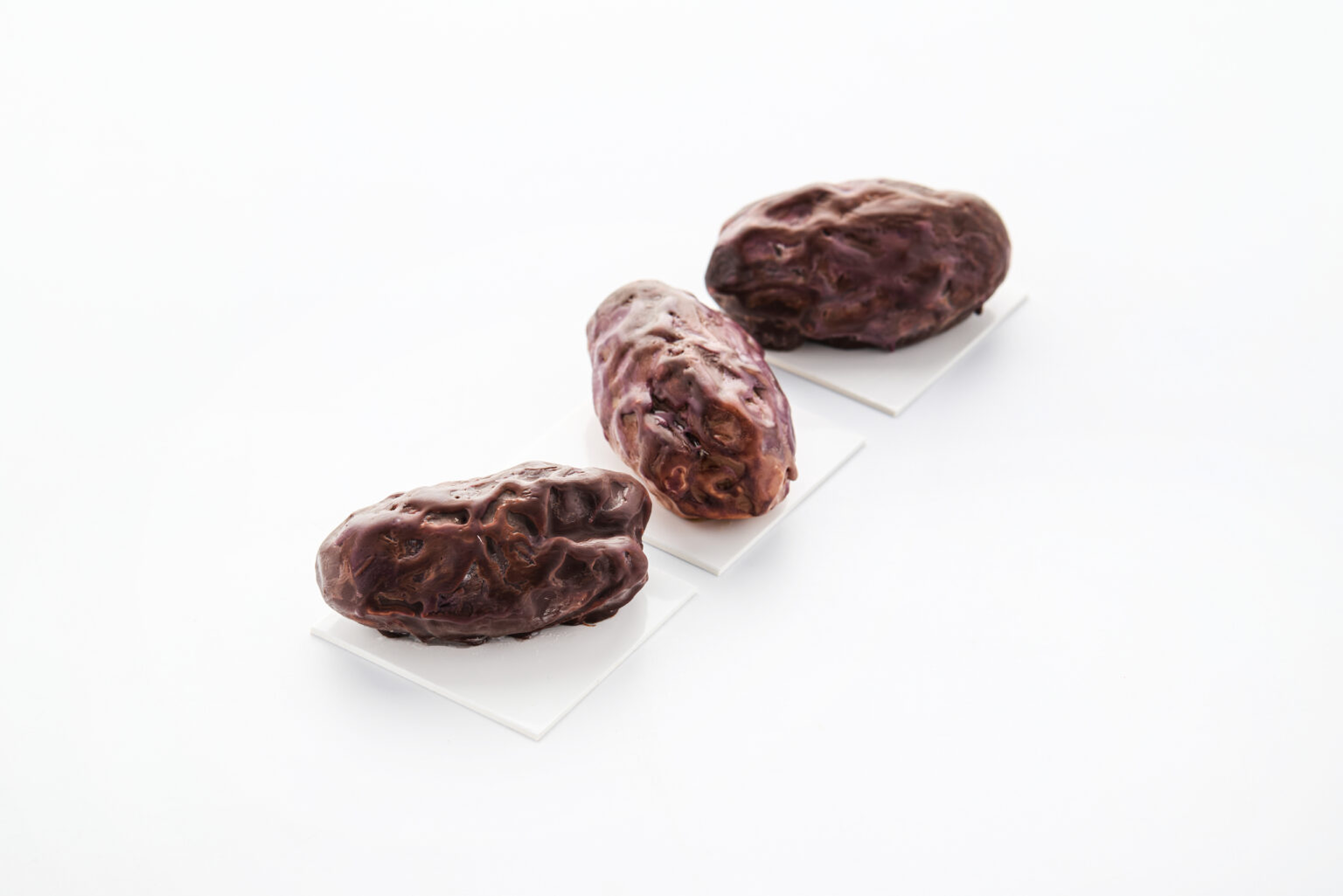 Realistic Date Molds