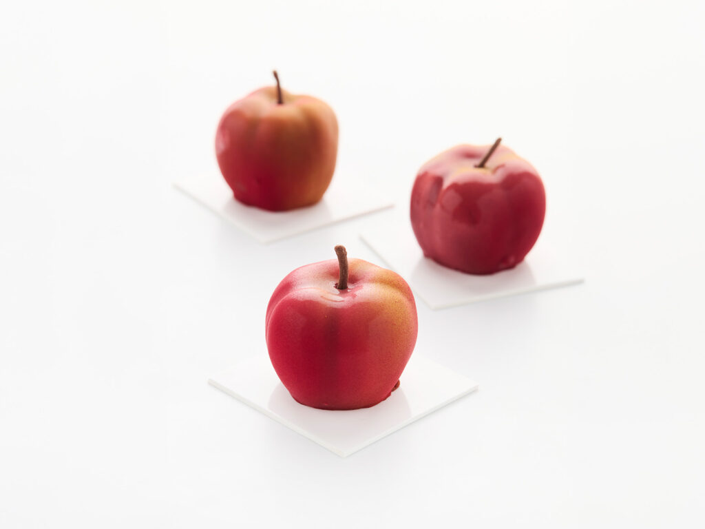 Realistic Apple Molds
